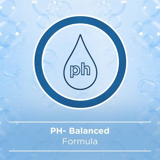 جونسون فيتا ريش غسول اليدين بحليب القطن المرطب 300 مل