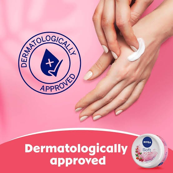 نيفيا كريم سوفت انتعاش زهرة التوت 200مل