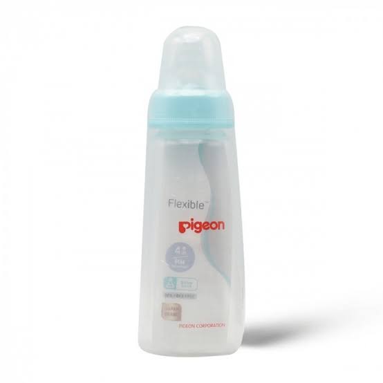 بيجون رضاعة بلاستيك  شفاف 200 مل