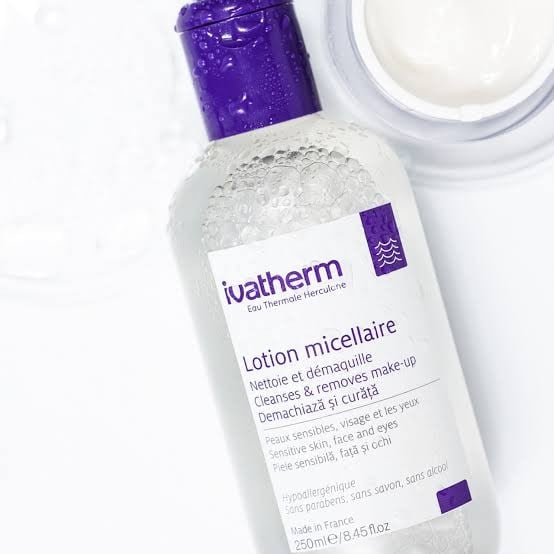 ايفا ثيرم  منظف ماء ميسلار للوجه والعينين 250 مل