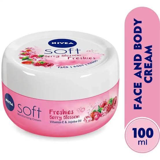 نيفيا كريم سوفت انتعاش زهرة التوت 100 مل