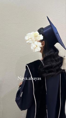 عبايا تخرج تفته كحلي وشاح قطيفه اسود