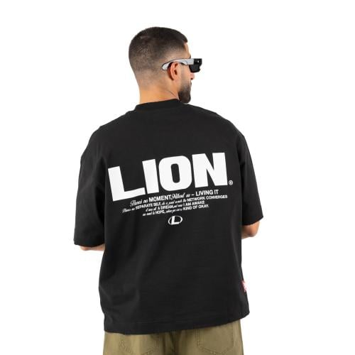 Black T-shirt