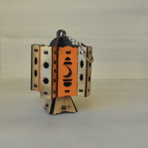 فوانيس خشب صغيرة ميدالية مع كورة مضيئة (كيس 6 حبة) الوان متعددة