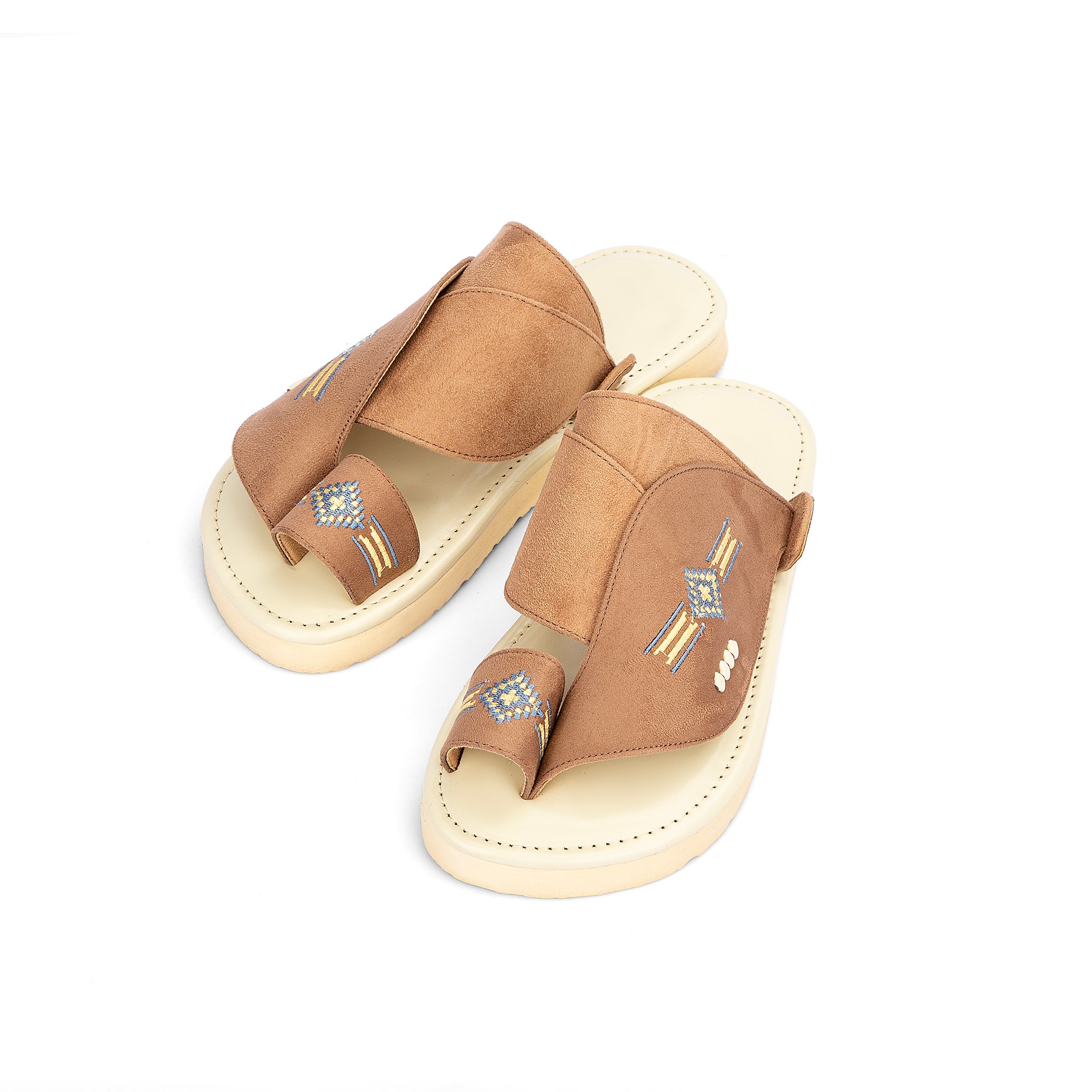 نعال شرقي مميز من الشامواه الجملي المطرز