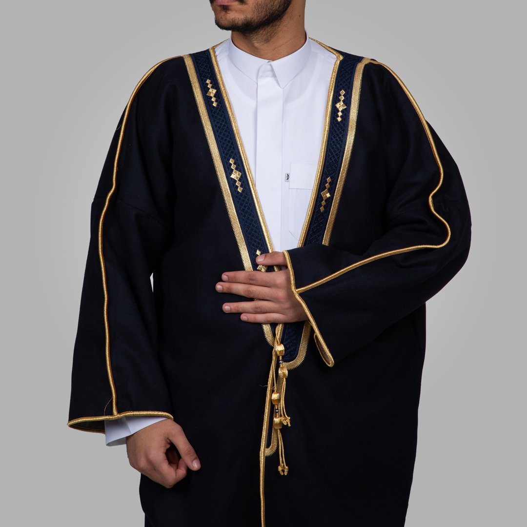 فروة رجالي مطرز وجهين أسود ورصاصي