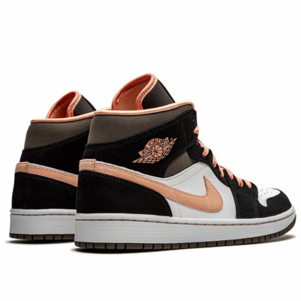 peach mochas nike