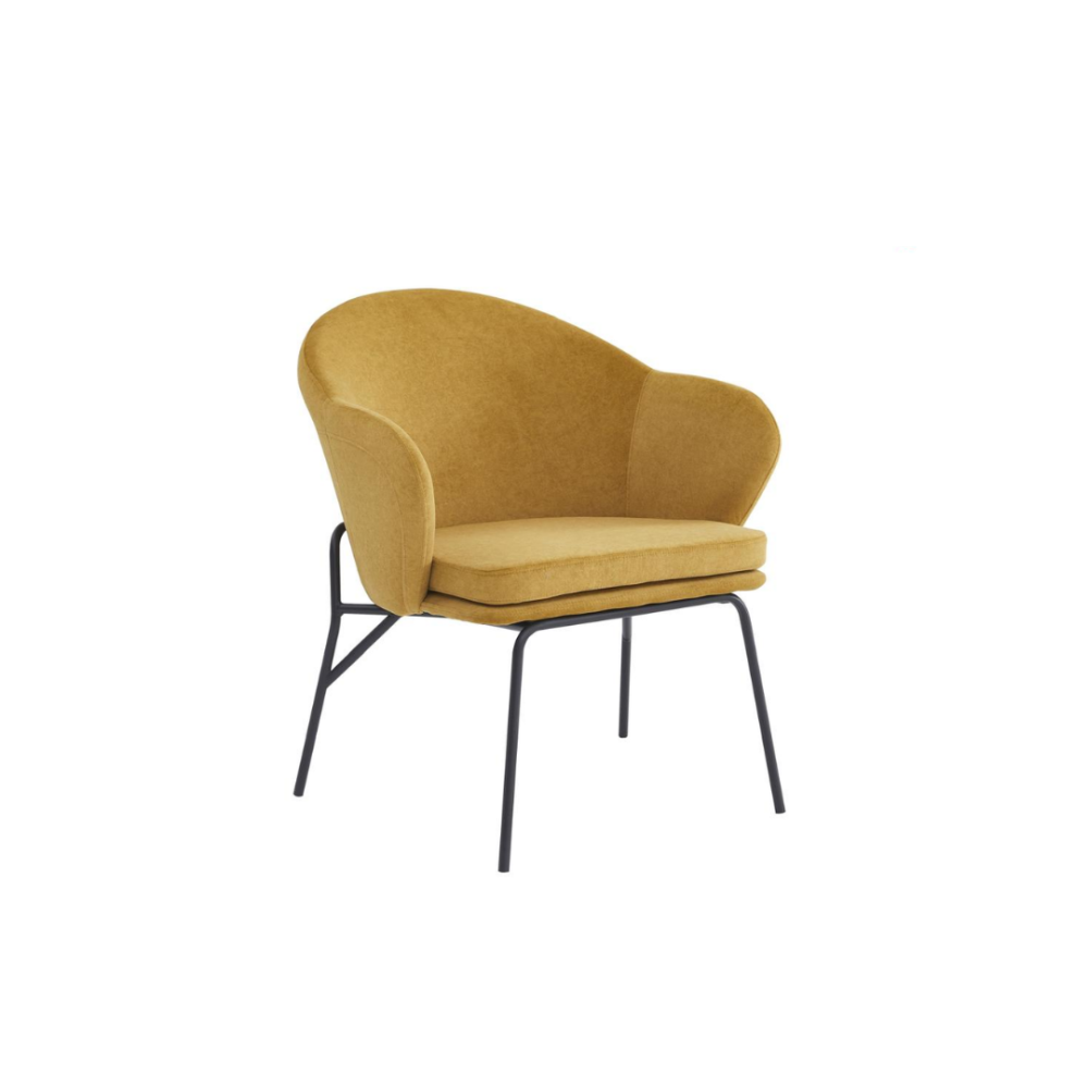 كرسي بذراعين من القماش لون أصفر