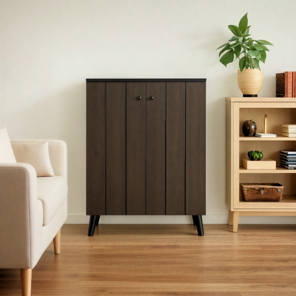 خزانة أحذية خشب صلب ببابين – لون بني – تصميم مدمج