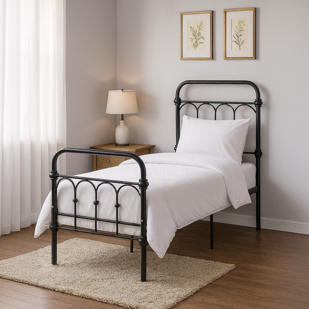 سرير حديدي أسود بتصميم عصري