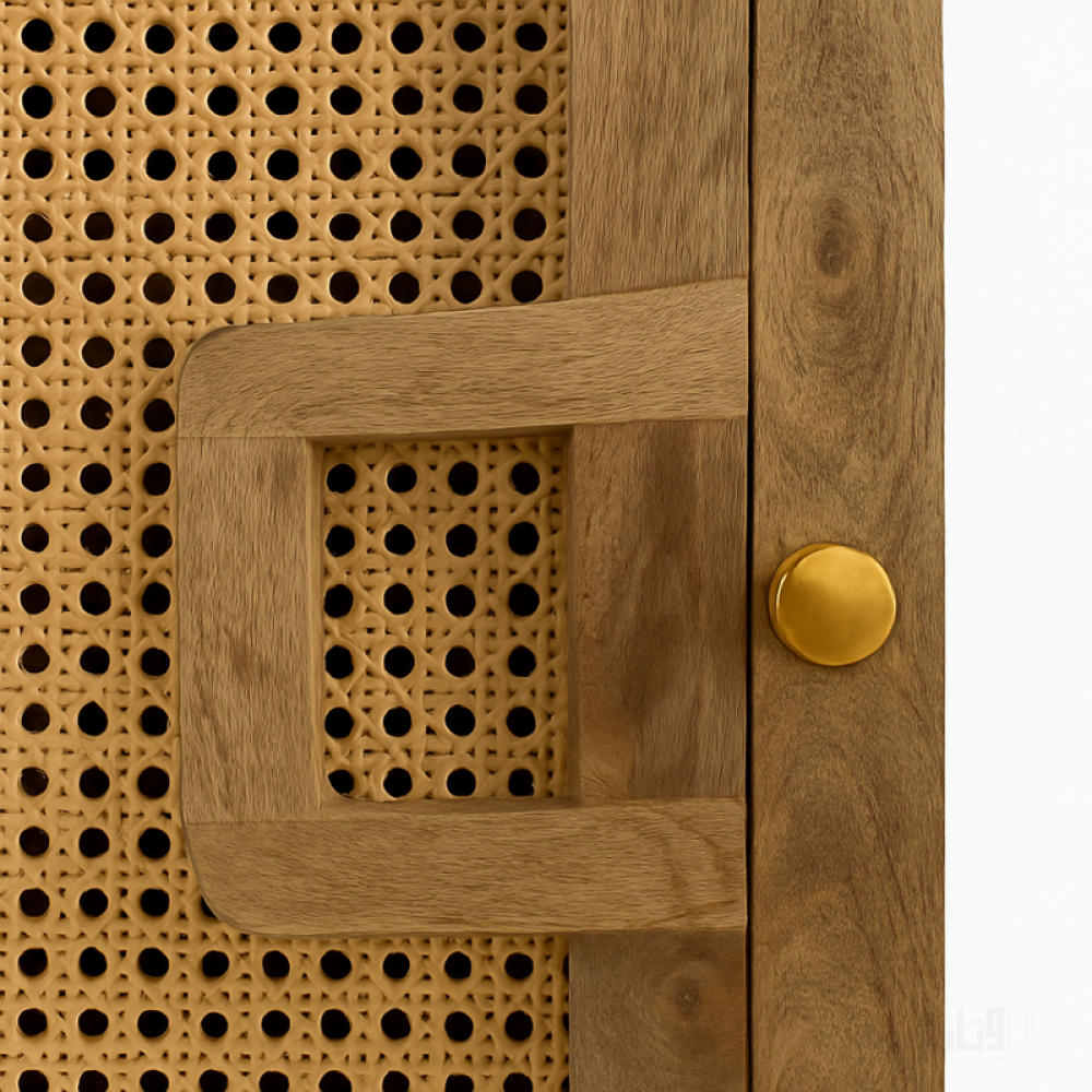 خزانة جانبية خشبية بتصميم شبكي أنيق- بيج