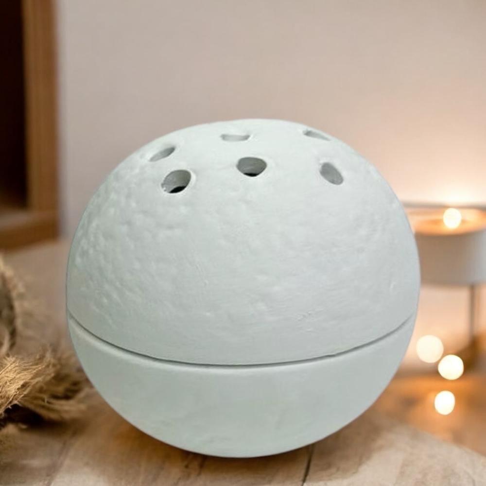 مجموعة 12 من المباخر لون ابيض وتصميم انيق مع علب شفافه