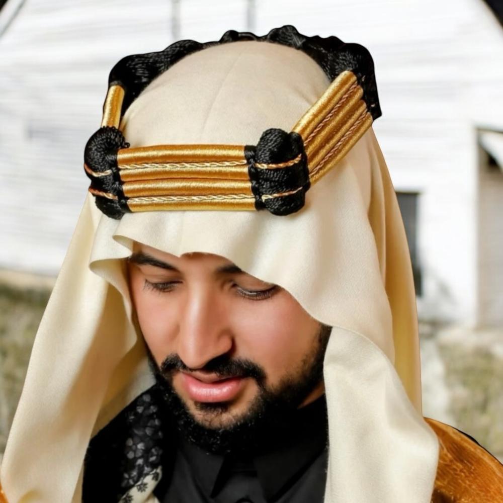 مجموعة مميزة من عقال باللون الذهبي للرجال لاحتفالات يوم التأسيس