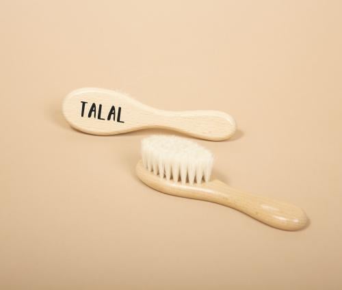 فرشة + كتابه
