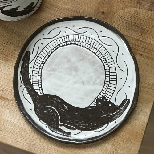 Cat plate