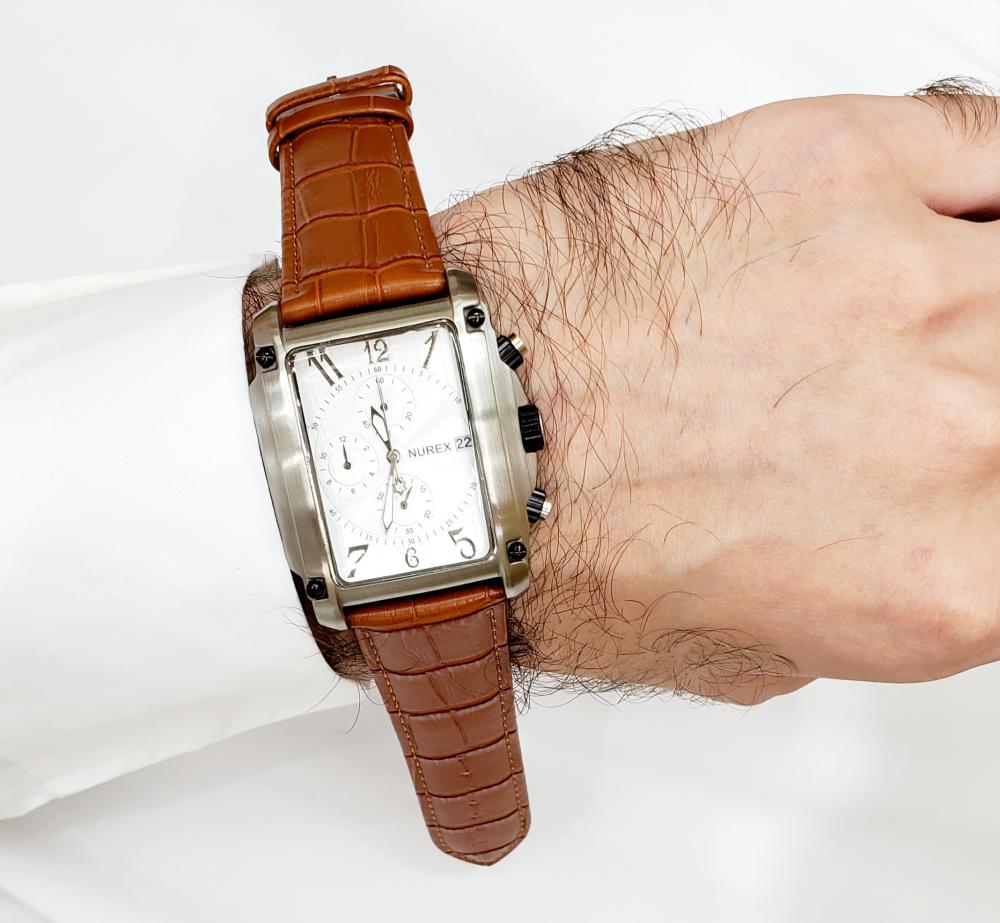 ساعة نوركس السويسرية انالوج كوارتز كرونو غراف (SWISS MADE) مقاس 40mm جلد بني للرجال - فنتج