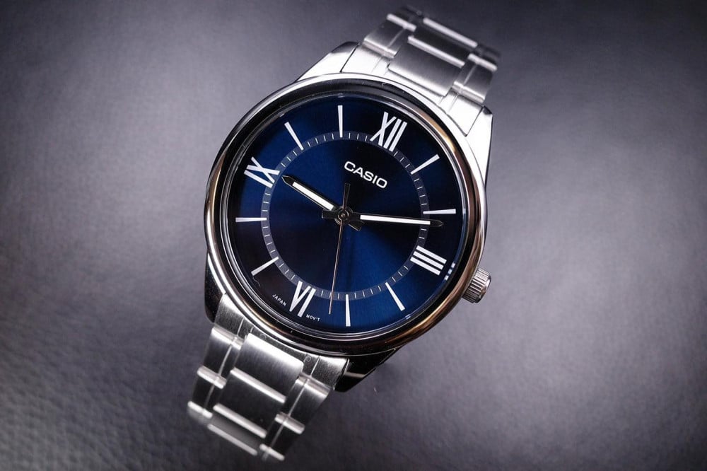 Casio MTP-V005D-2B5 Stainless Steel Analog Watch - Noor For World Watches