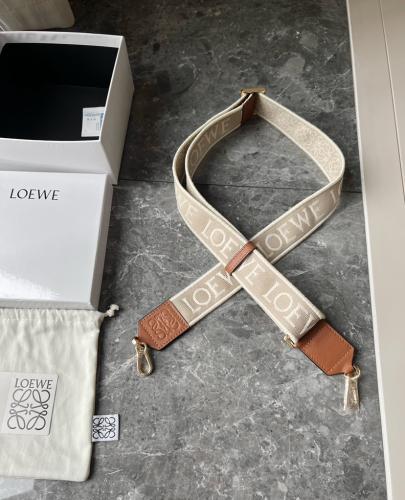 حزام ستراب شنط لويفي Loewe
