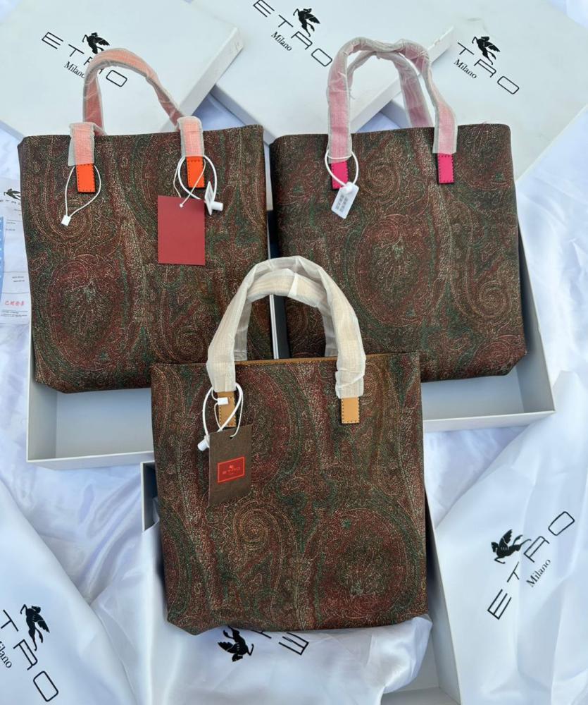 شنطه كتف كبيره