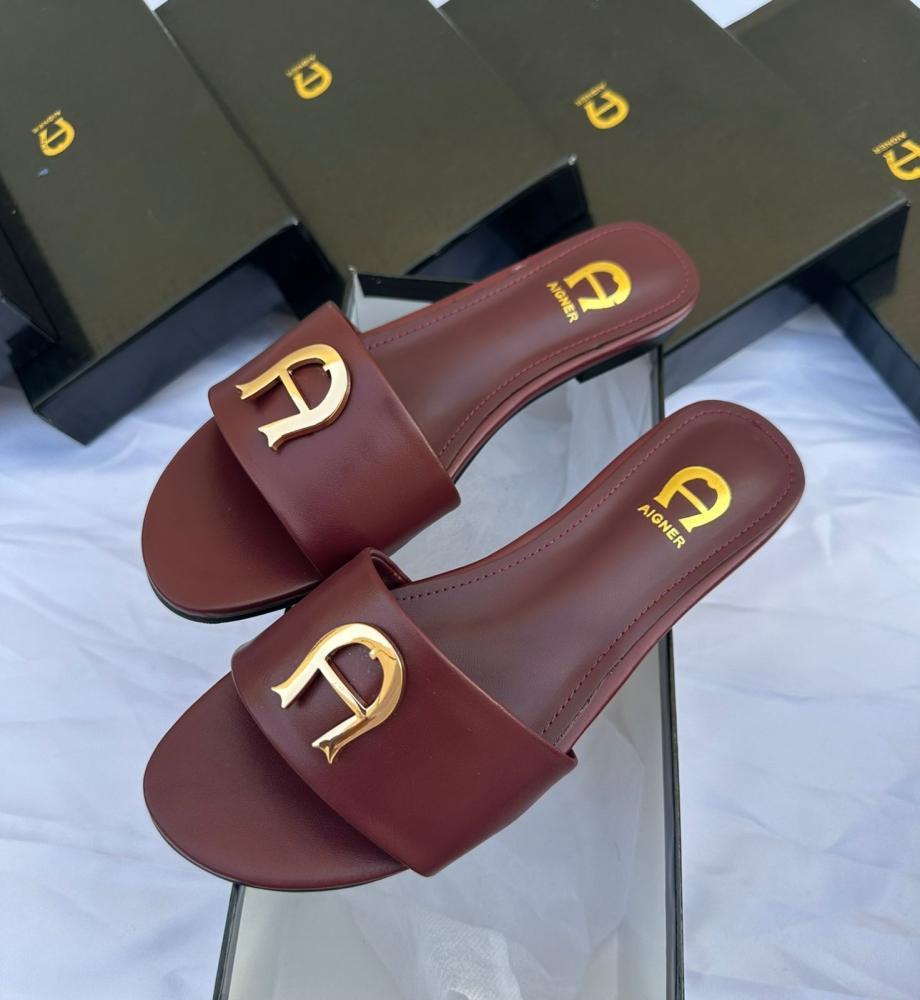 جزمه جلد حريمي