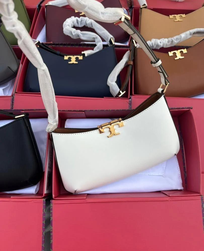 شنطة جلد من Tory Burch