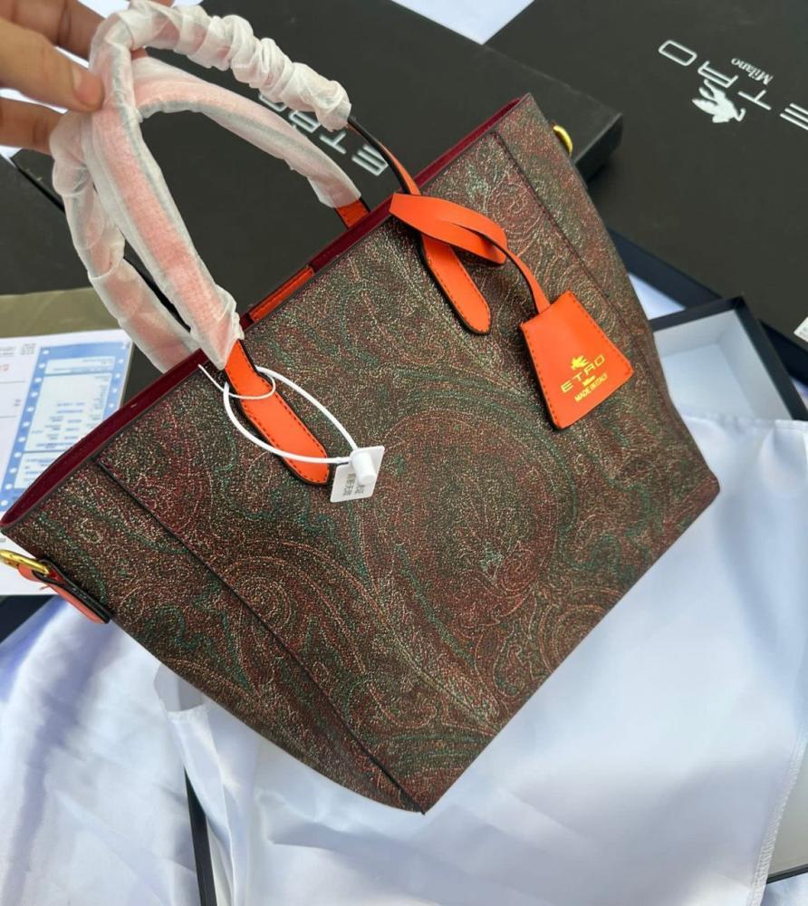 شنطه كتف كبيره