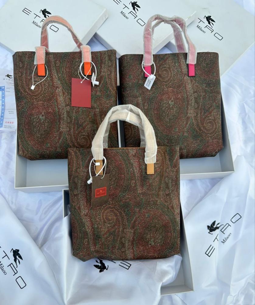 شنطه كتف كبيره