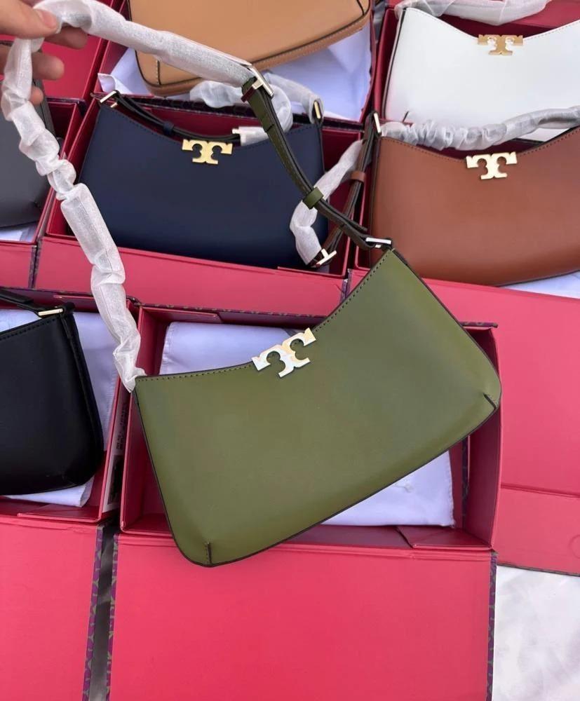 شنطة جلد من Tory Burch