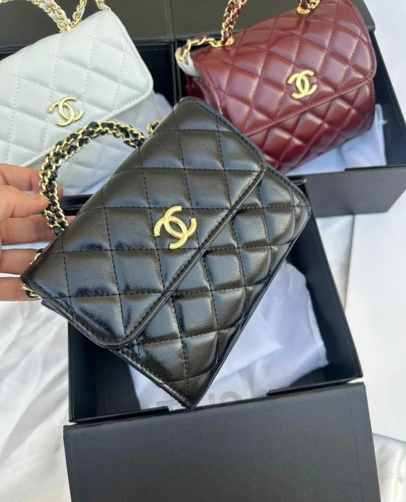 Chanel شنطة كلاسيكية بتصميم أيقوني
