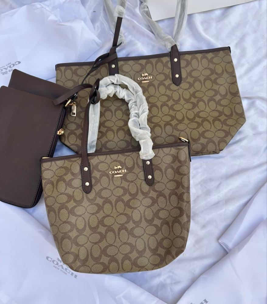 شنطة كوتش جلد