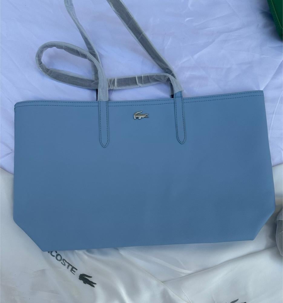 شنطة كتف كبيرة