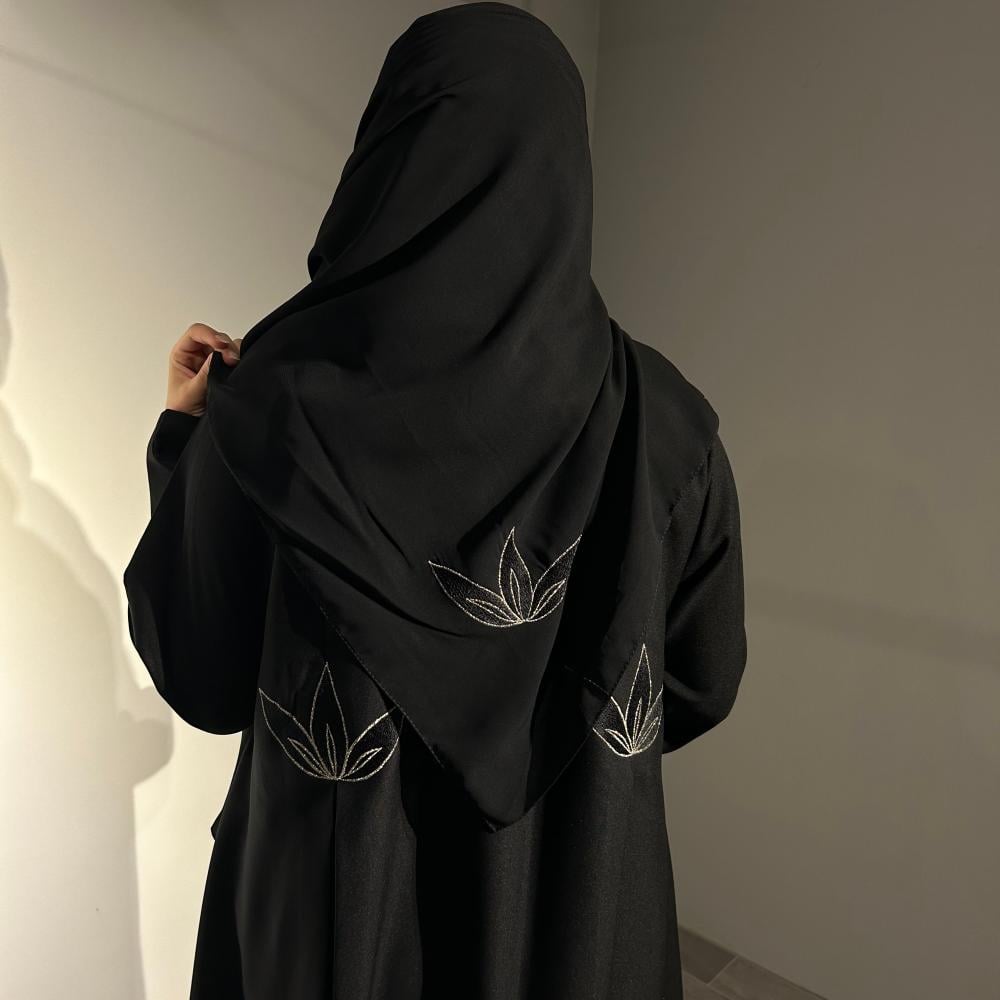 D50 Abaya