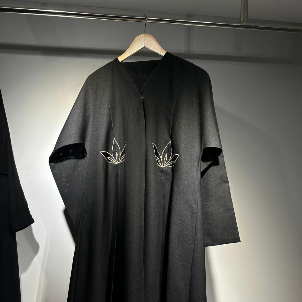 D50 Abaya