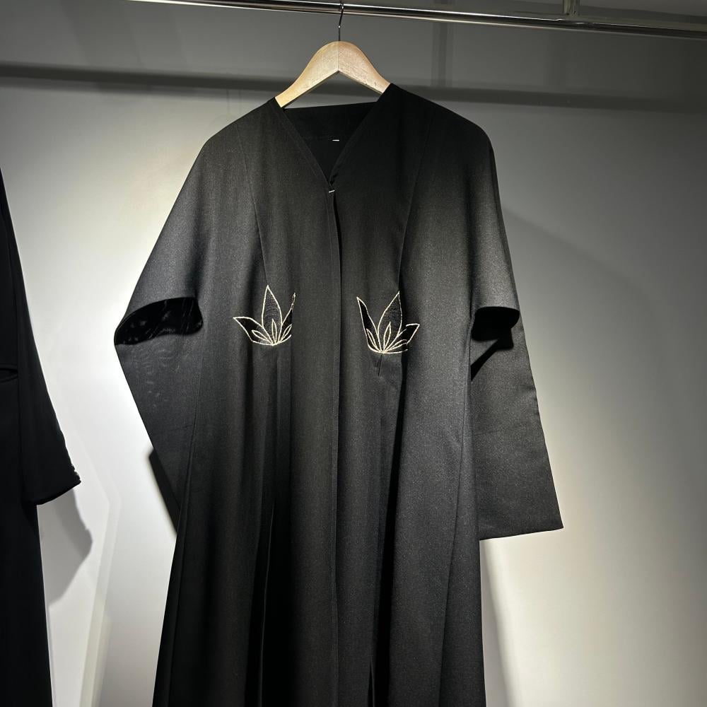D50 Abaya