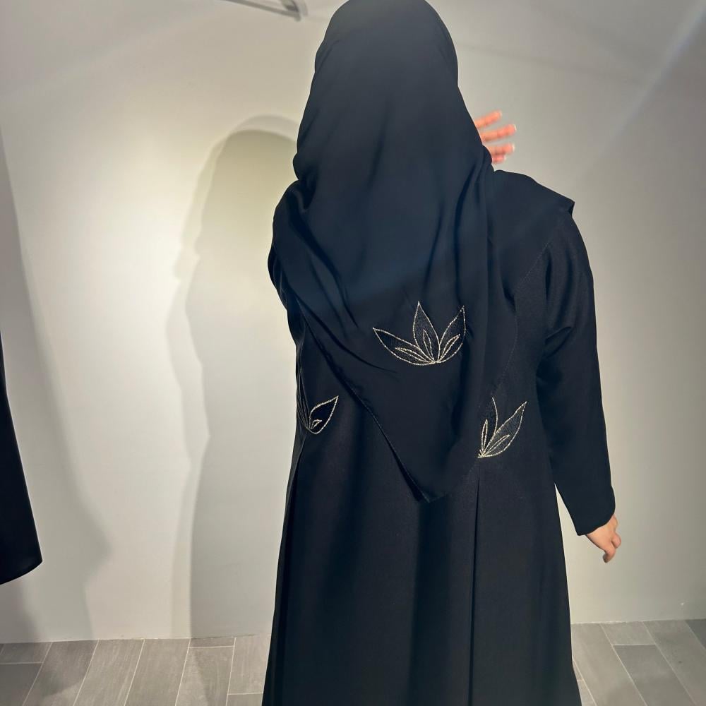 D50 Abaya