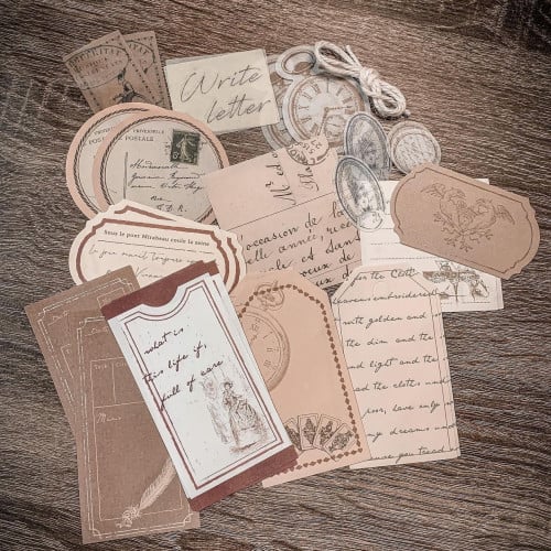 قصاصات ورقيه 30 قطعه