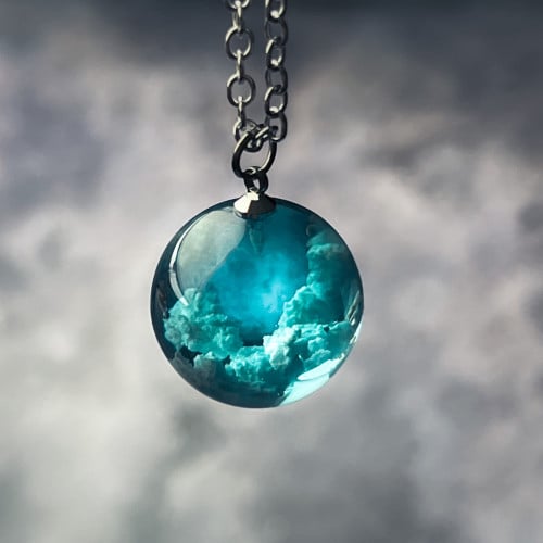 سلسال على شكل غيوم