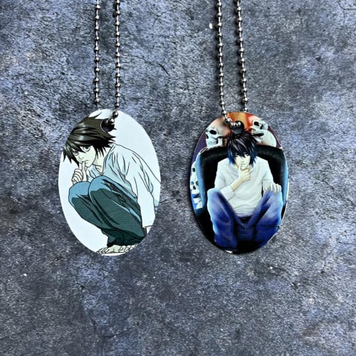 قلاده بشخصية L من الجهتين