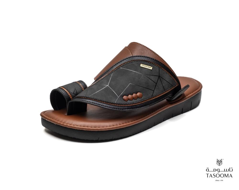 P حذاء شرقي من تاسومة 24011 / BLACK