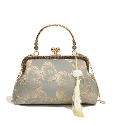 حقيبة كتف مطرزة