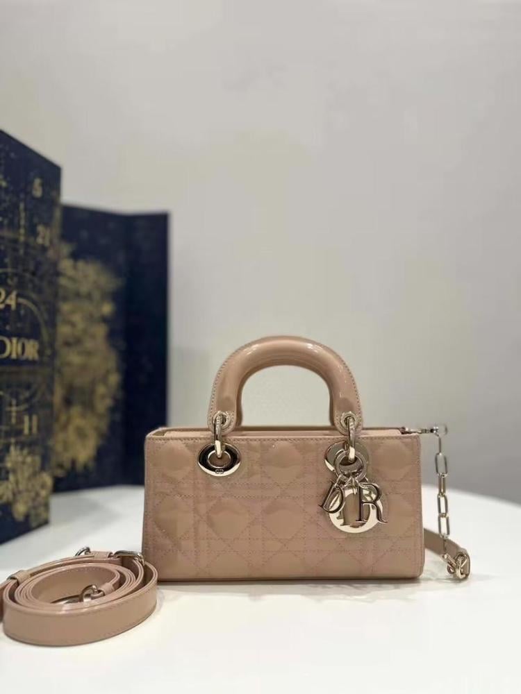 ديور جوي مقاس 22CM