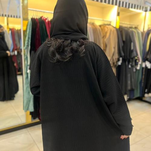 عبايه أسود ساده مع الطرحة