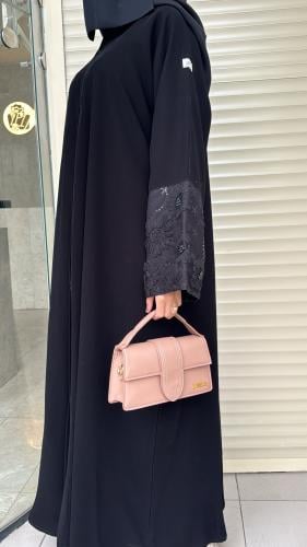 عبايه نص كلوش قماش كريب ملكي برو 1077