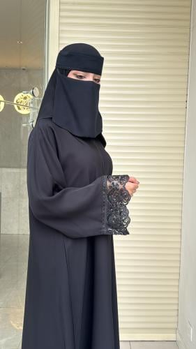 عبايه نص كلوش قماش كريب أنترنت 1080