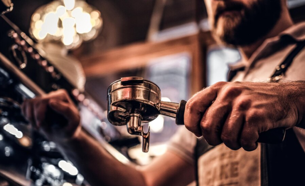 دليل تنظيف مطحنة القهوة