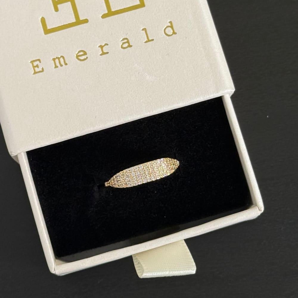 [R025] خاتم فضة مطلي بالذهب مزين بالزركون