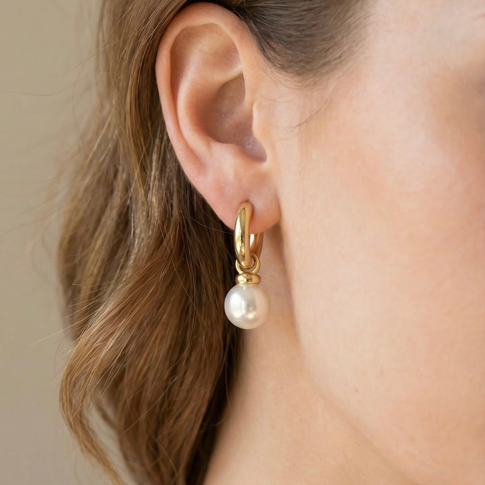 [E020] حلق لولو مطلي بالذهب