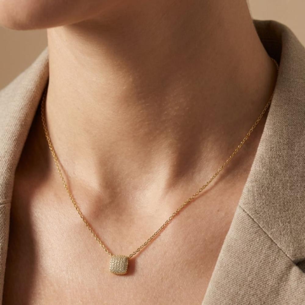 [N004] سلسال فضة عيار 925 مطلي بالذهب ومزين بالزركون شكل مربع