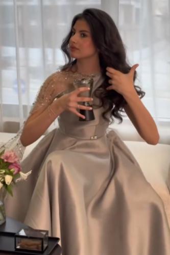 فستان سهرة مورد