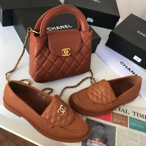 طقم CHANEL